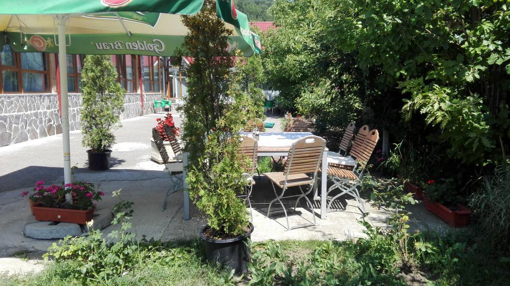 Pensiunea Balan Piatra Neamt Bagian luar foto