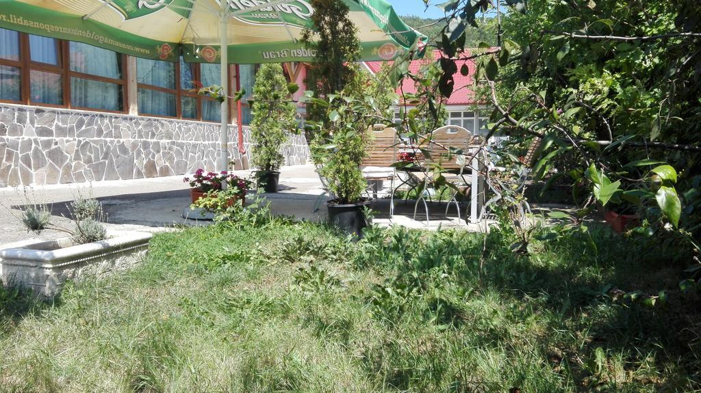 Pensiunea Balan Piatra Neamt Bagian luar foto